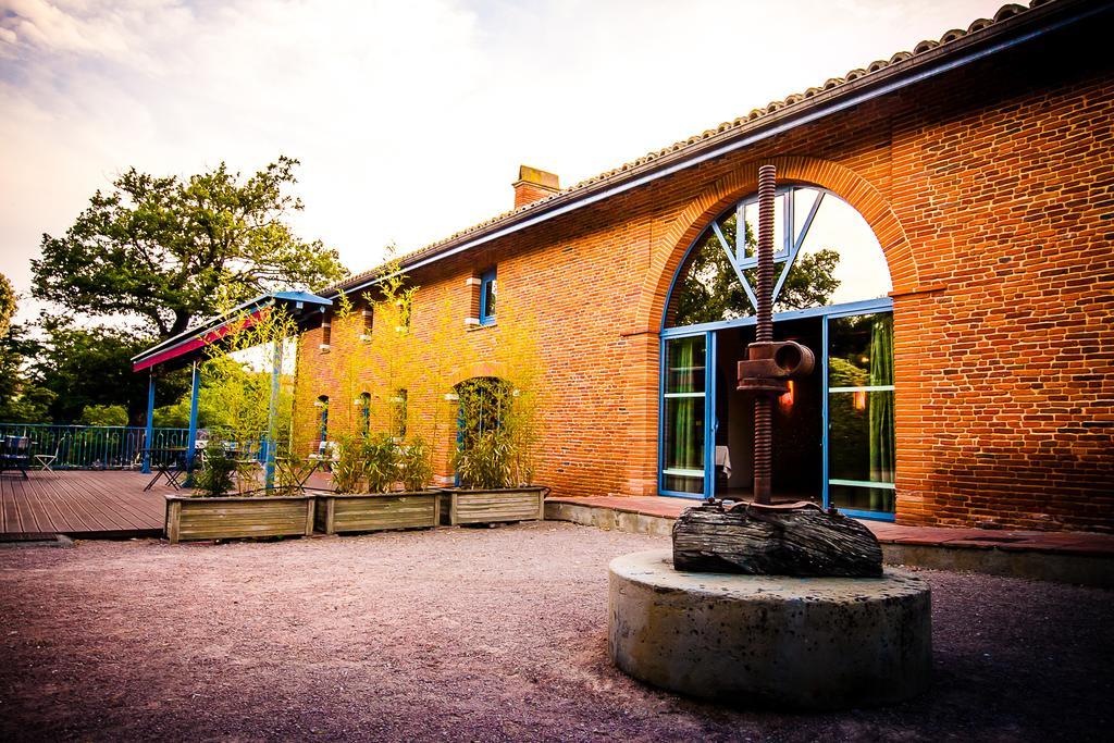 Les Ecuries De La Tour Mondonville Exterior foto